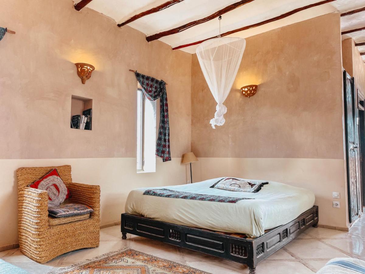 Le Bled De Gre Hotel El Makina Bagian luar foto
